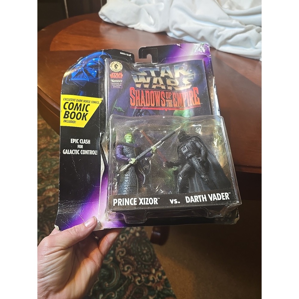 Star Wars Shadows of‎ the Empire Prince Xizor vs Darth Vader Damaged Box